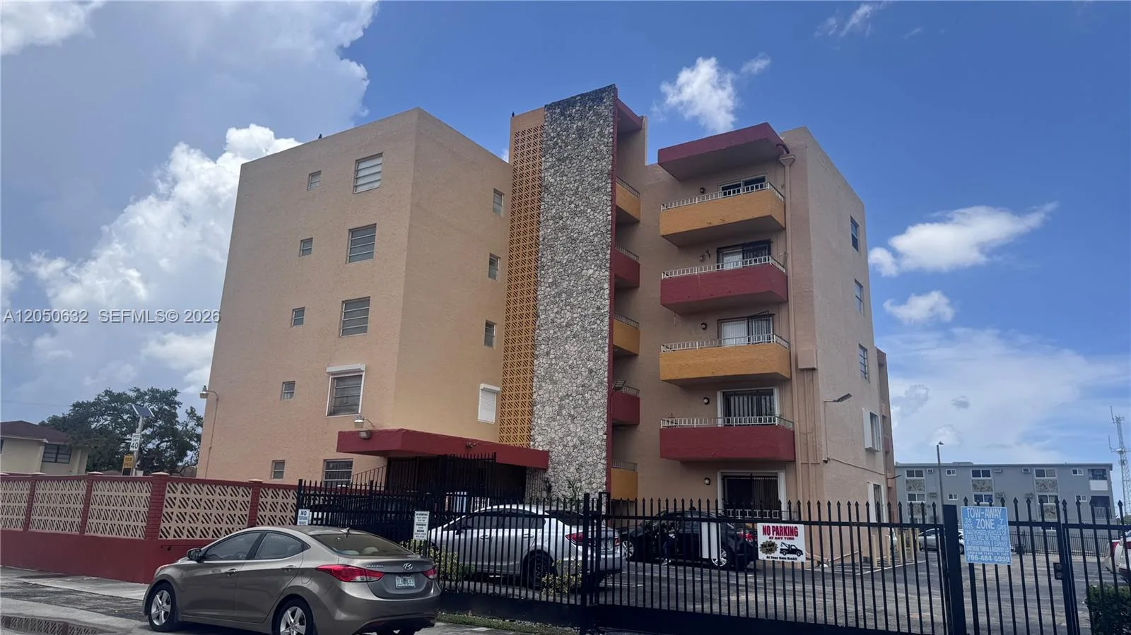 6090 W Flagler St # 107, Miami, FL 33144 photo 2