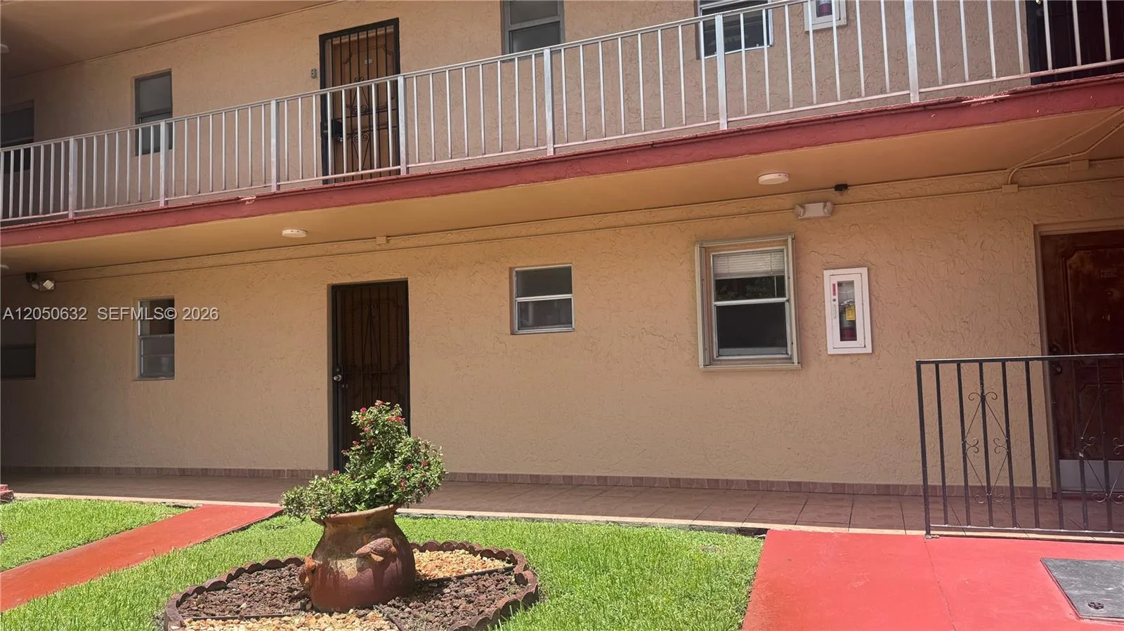 6090 W Flagler St # 107, Miami, FL 33144 photo 4