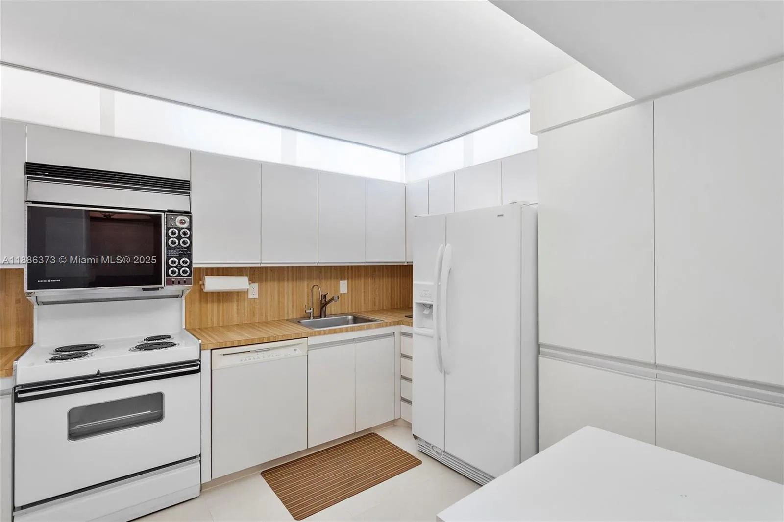 2401 S Ocean Dr # 905, Hollywood, FL 33019 photo 6