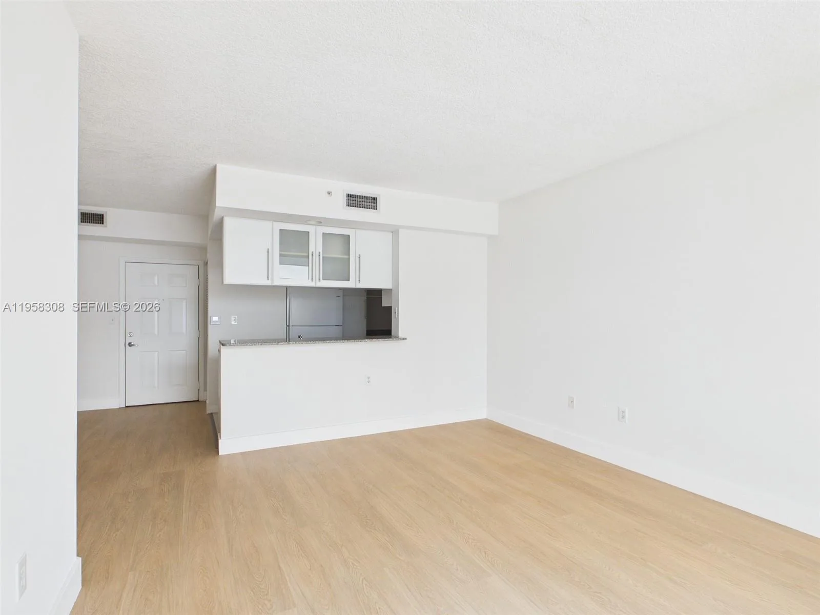 275 NE 18th St # 1404, Miami, FL 33132 photo 7