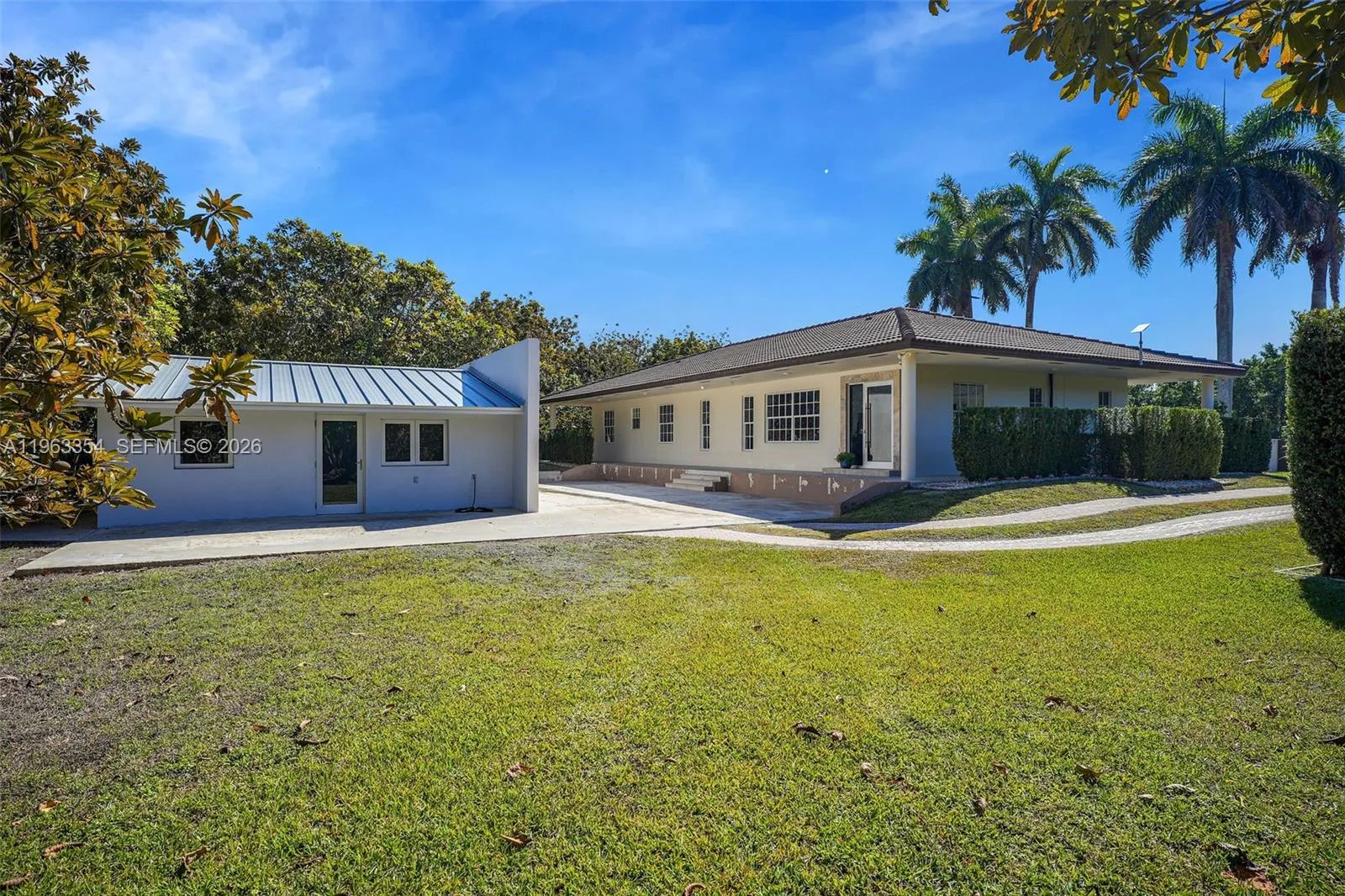 19955 SW 186th St, Miami, FL 33187 photo 4