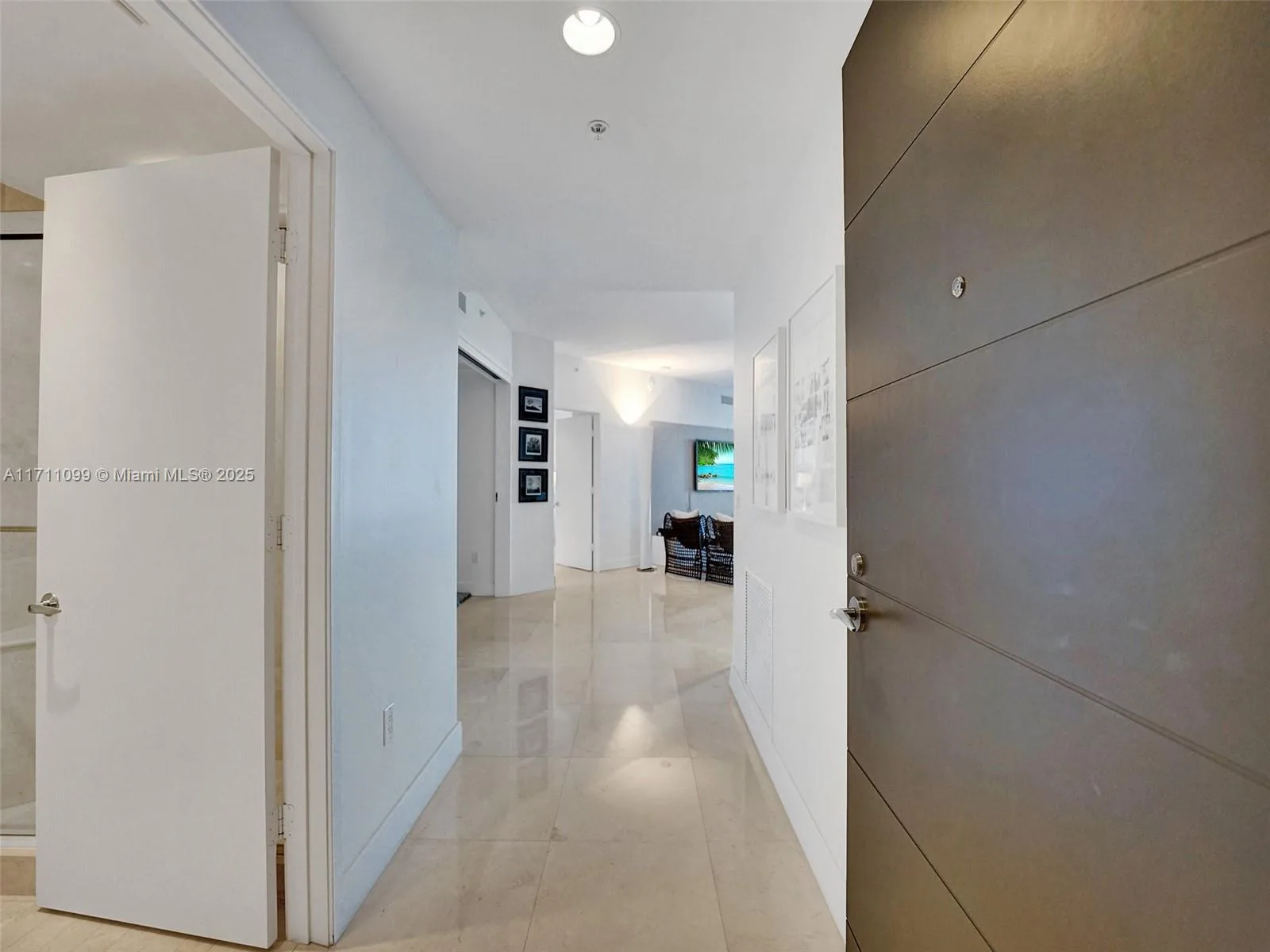 17301 Biscayne Blvd # 2008, North Miami Beach, FL 33160 photo 5