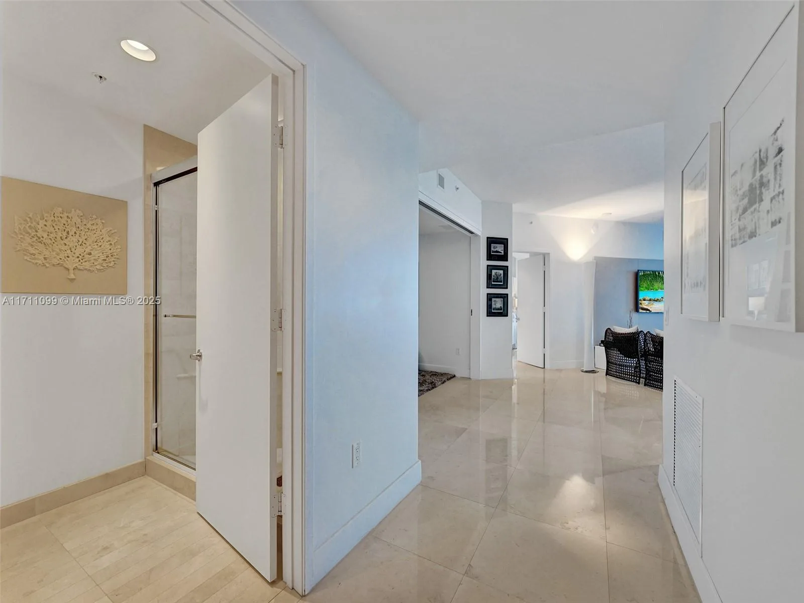 17301 Biscayne Blvd # 2008, North Miami Beach, FL 33160 photo 6