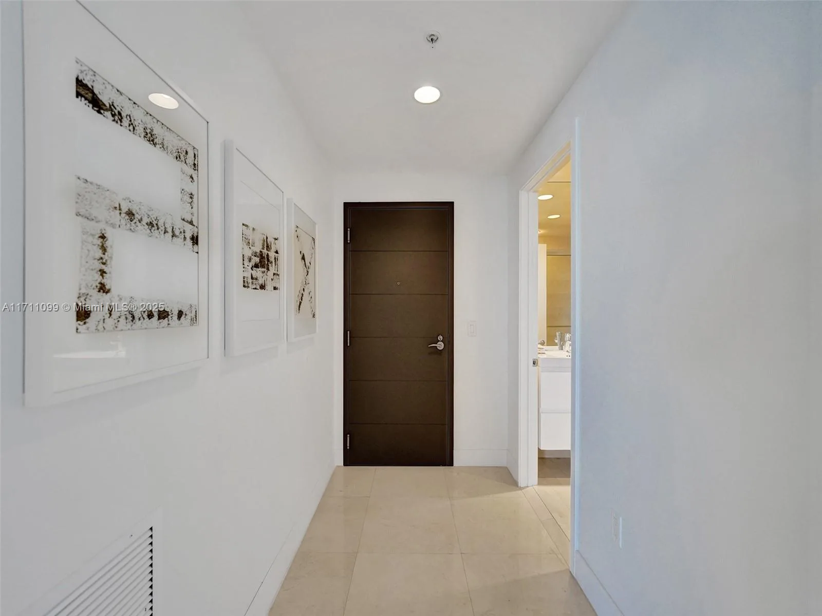 17301 Biscayne Blvd # 2008, North Miami Beach, FL 33160 photo 7