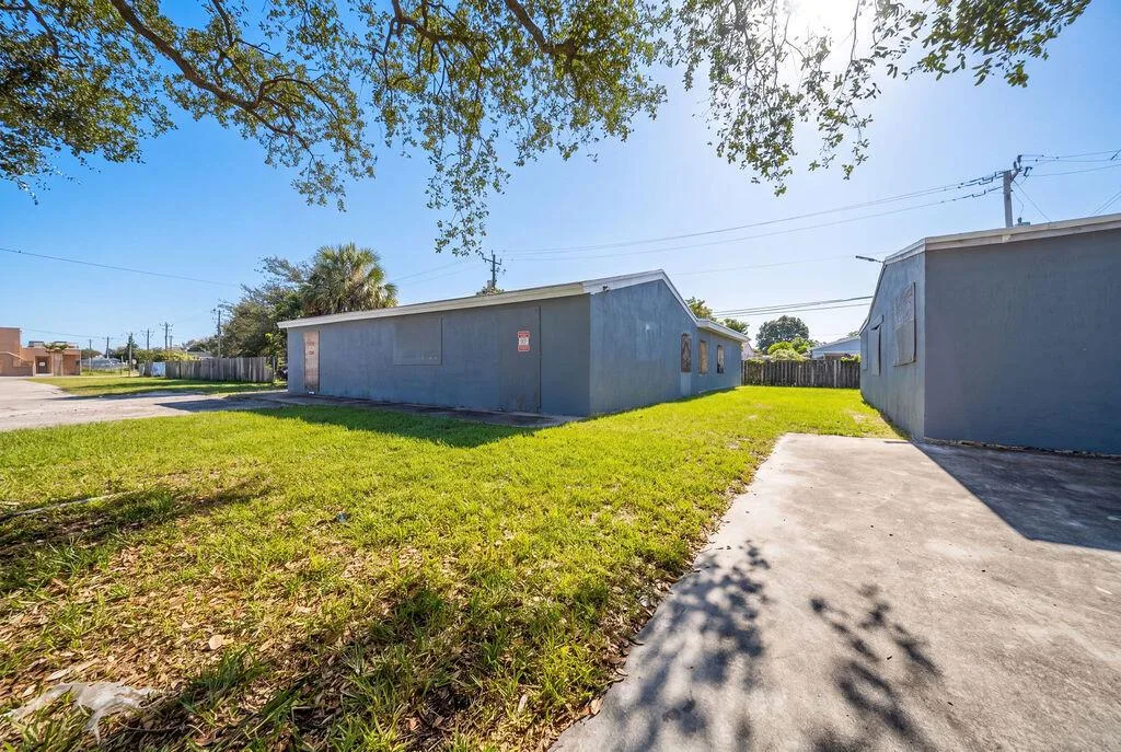 1900 N 66TH Avenue, Hollywood, FL 33024 photo 4