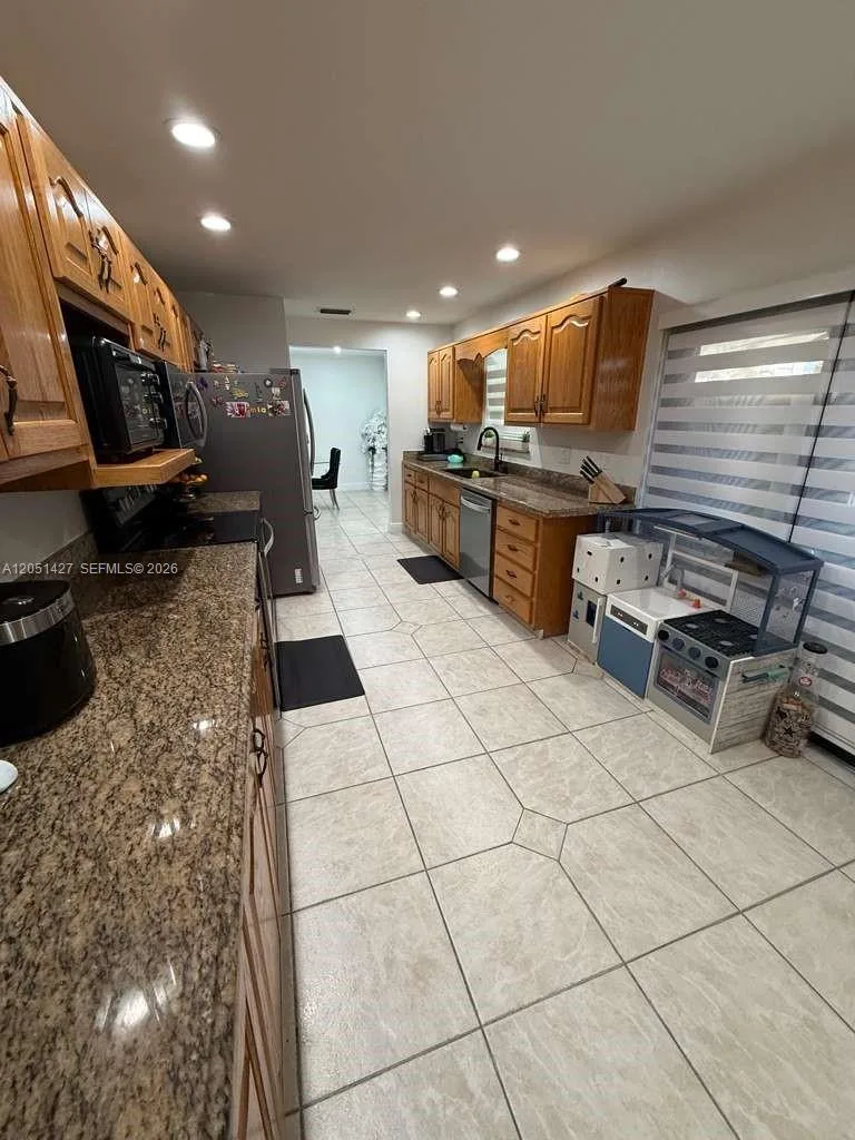 1711 N Anhinga Ln, Homestead, FL 33035 photo 11