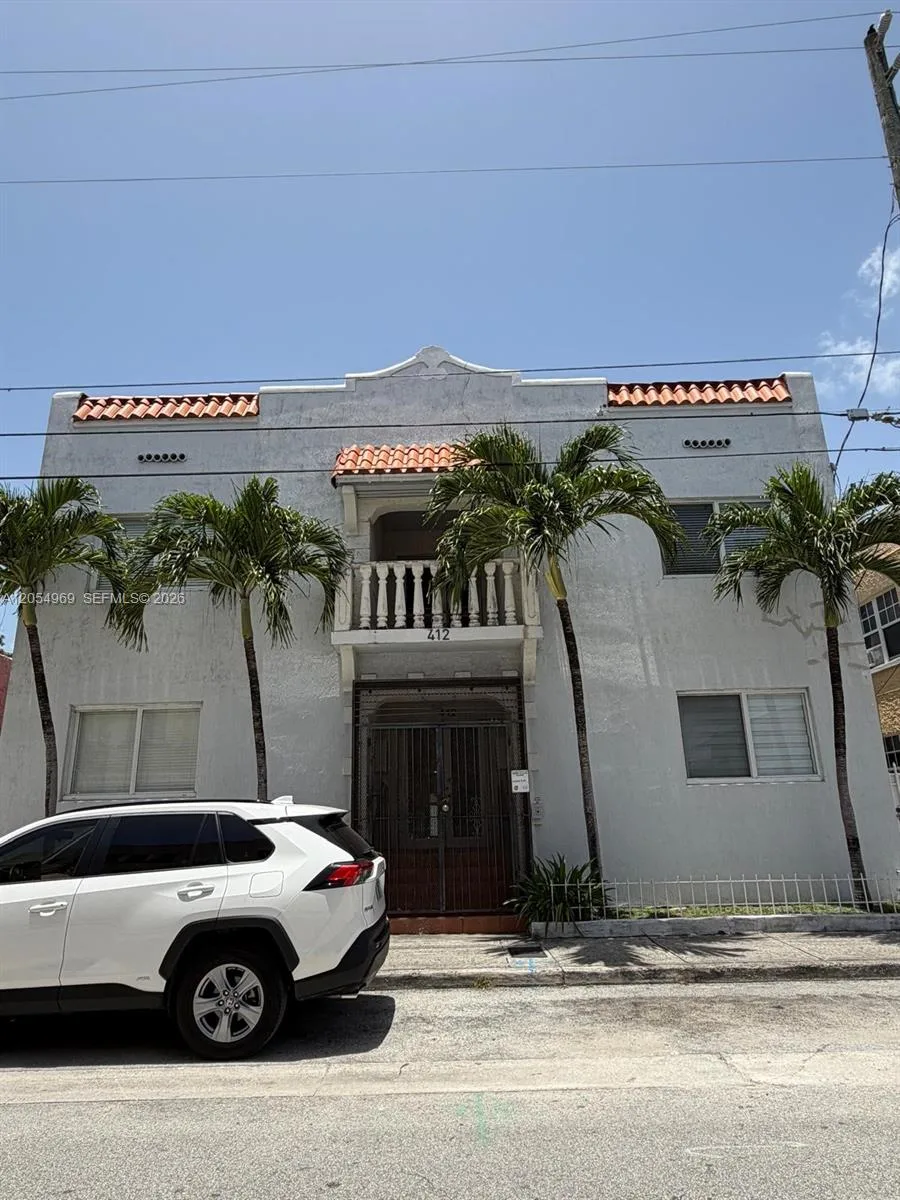 412 SW 10th Ave # 1, Miami, FL 33130 photo 2