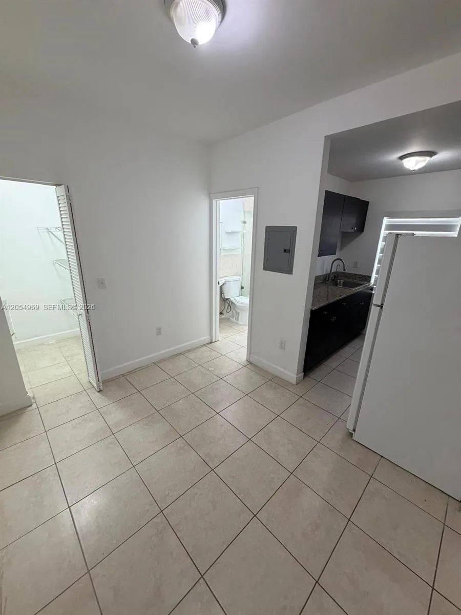 412 SW 10th Ave # 1, Miami, FL 33130 photo 5