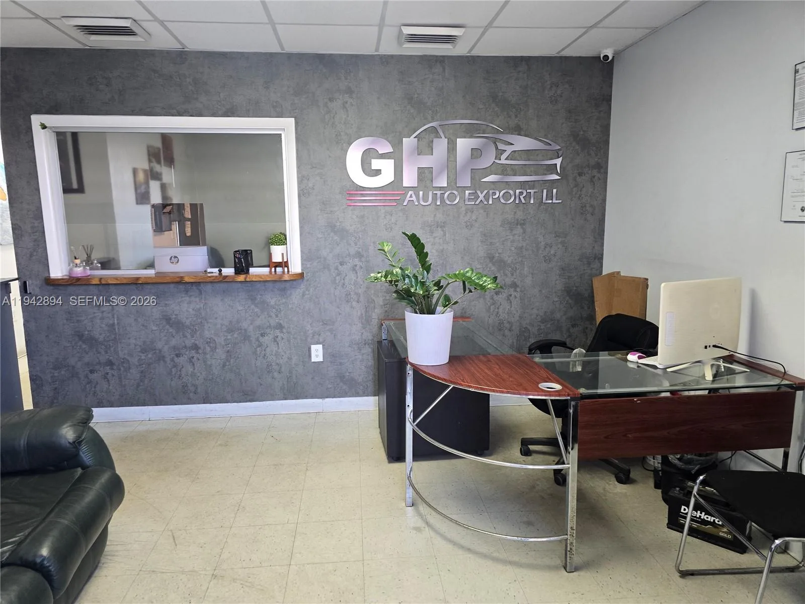 17121 NW 2nd Ct, Miami Gardens, FL 33169 photo 3