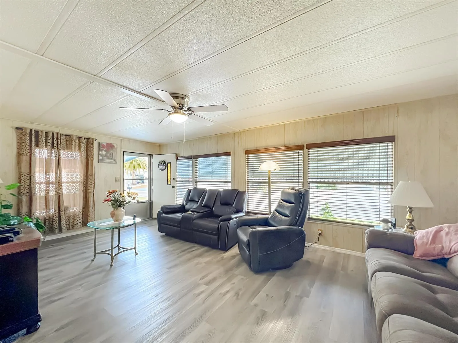 7400 Cascade Drive, Hudson, FL 34667