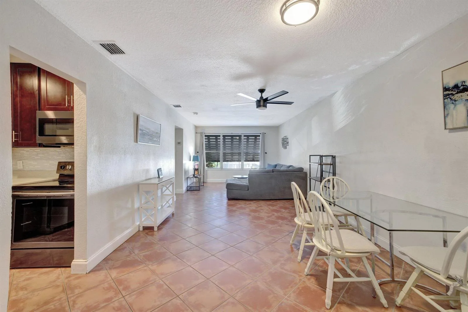 2400 NE 33rd Avenue # 211, Fort Lauderdale, FL 33305 photo 5