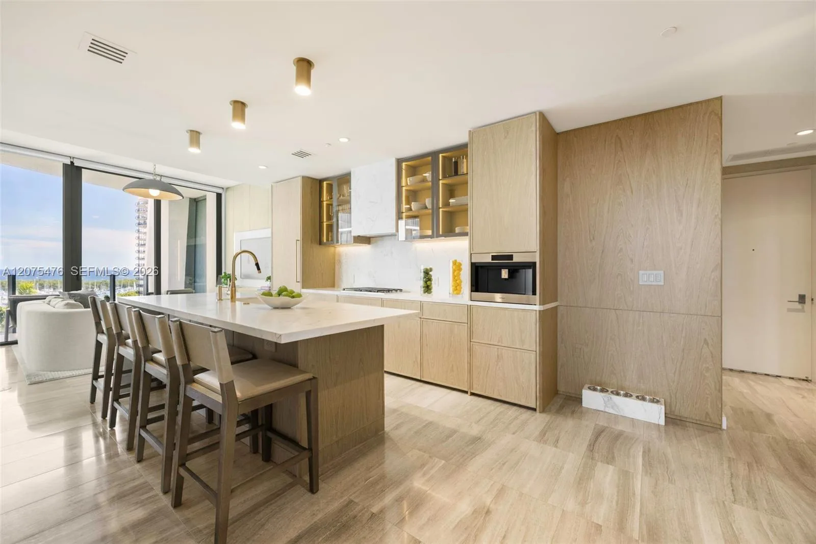 2831 S Bayshore Dr # 804, Coconut Grove, FL 33133