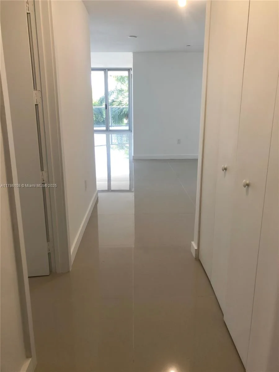 488 NE 18th St # 215, Miami, FL 33132 photo 10