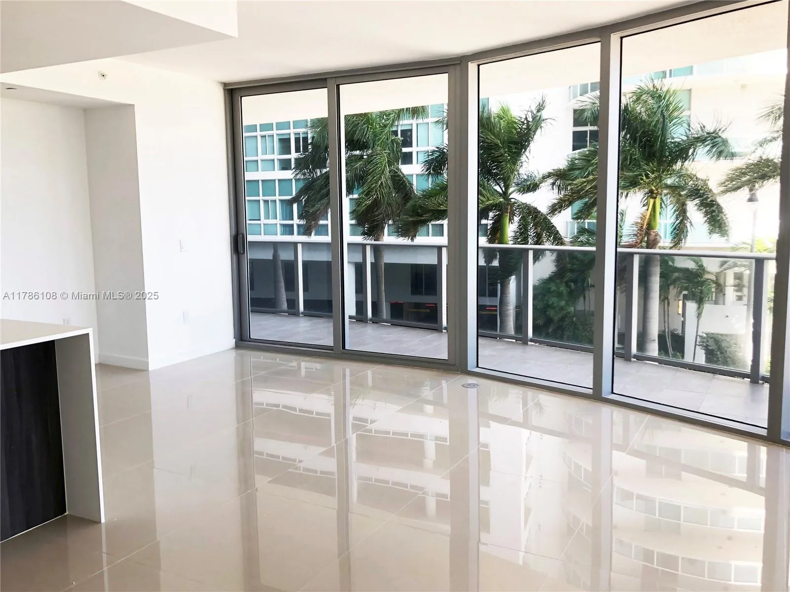 488 NE 18th St # 215, Miami, FL 33132 photo 2