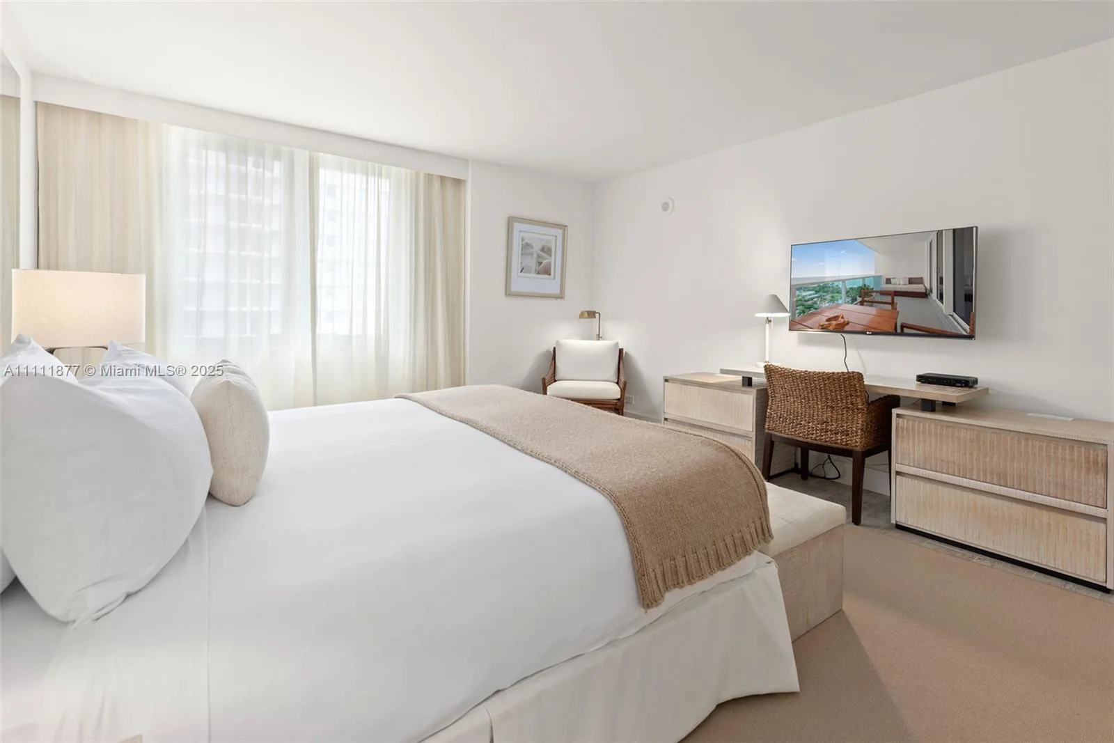 102 24th St # 915, Miami Beach, FL 33139 photo 7