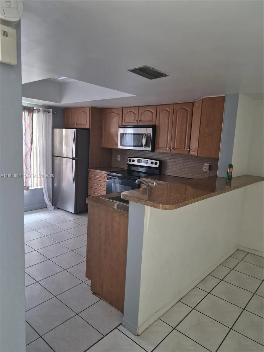 2747 NW 47th Ln # 3006, Lauderdale Lakes, FL 33313 photo 9