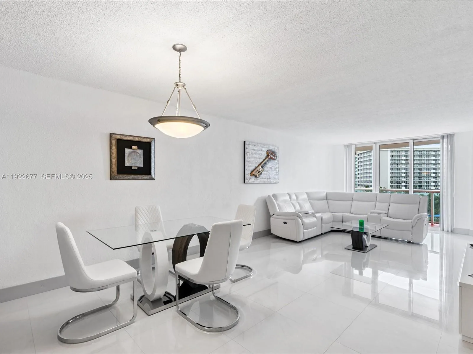 19370 E Collins Ave # 625, Sunny Isles Beach, FL 33160 photo 2