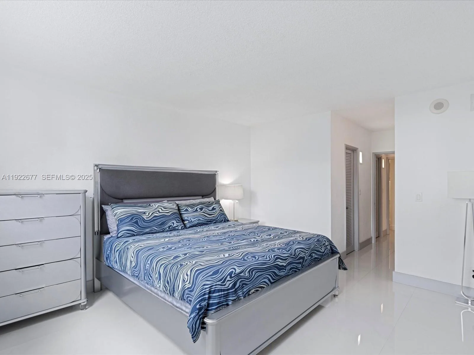19370 E Collins Ave # 625, Sunny Isles Beach, FL 33160 photo 7