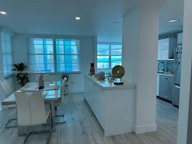 18041 Biscayne Blvd # 904, Aventura, FL 33160 photo 3