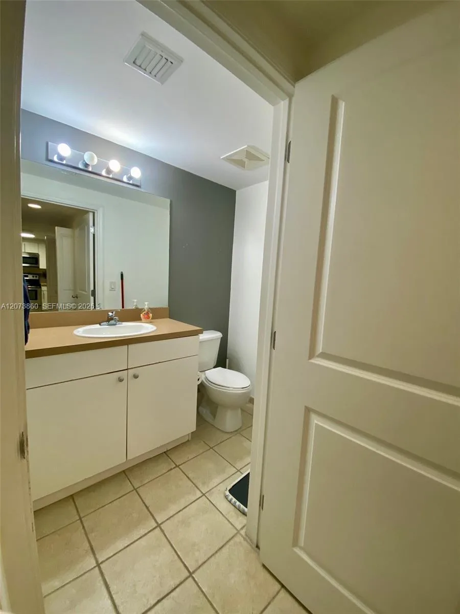 1250 S Miami Ave # 1312, Miami, FL 33130 photo 8