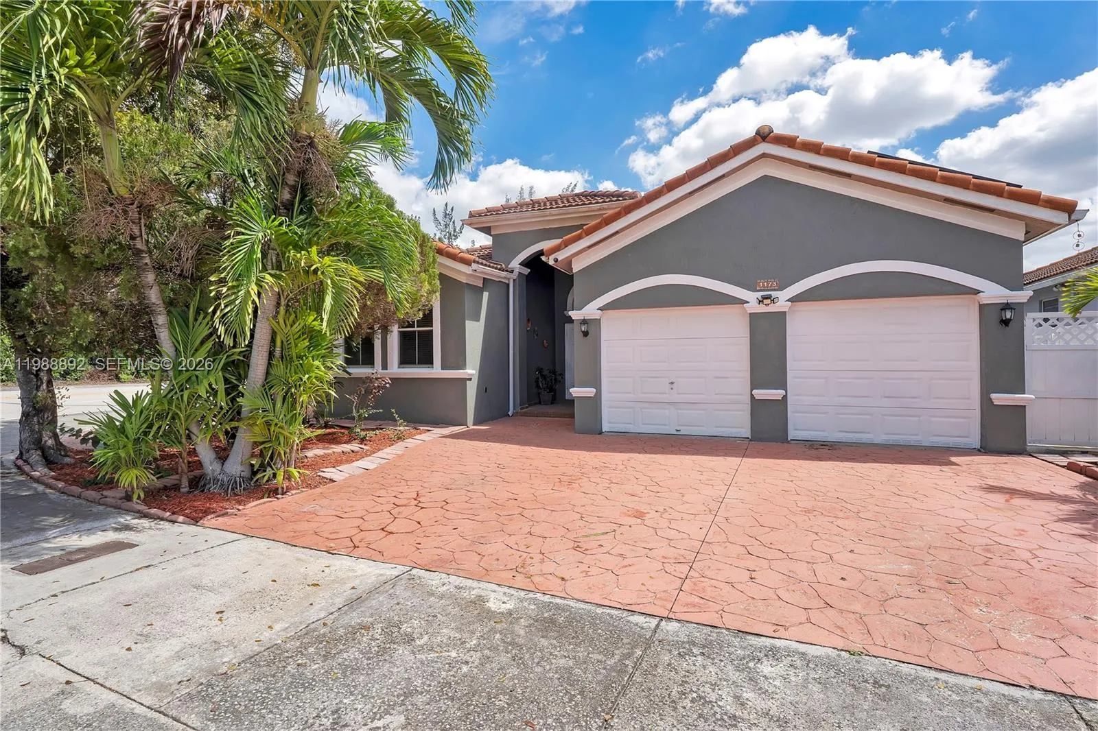 1173 NW 135th Ct, Miami, FL 33182 photo 2