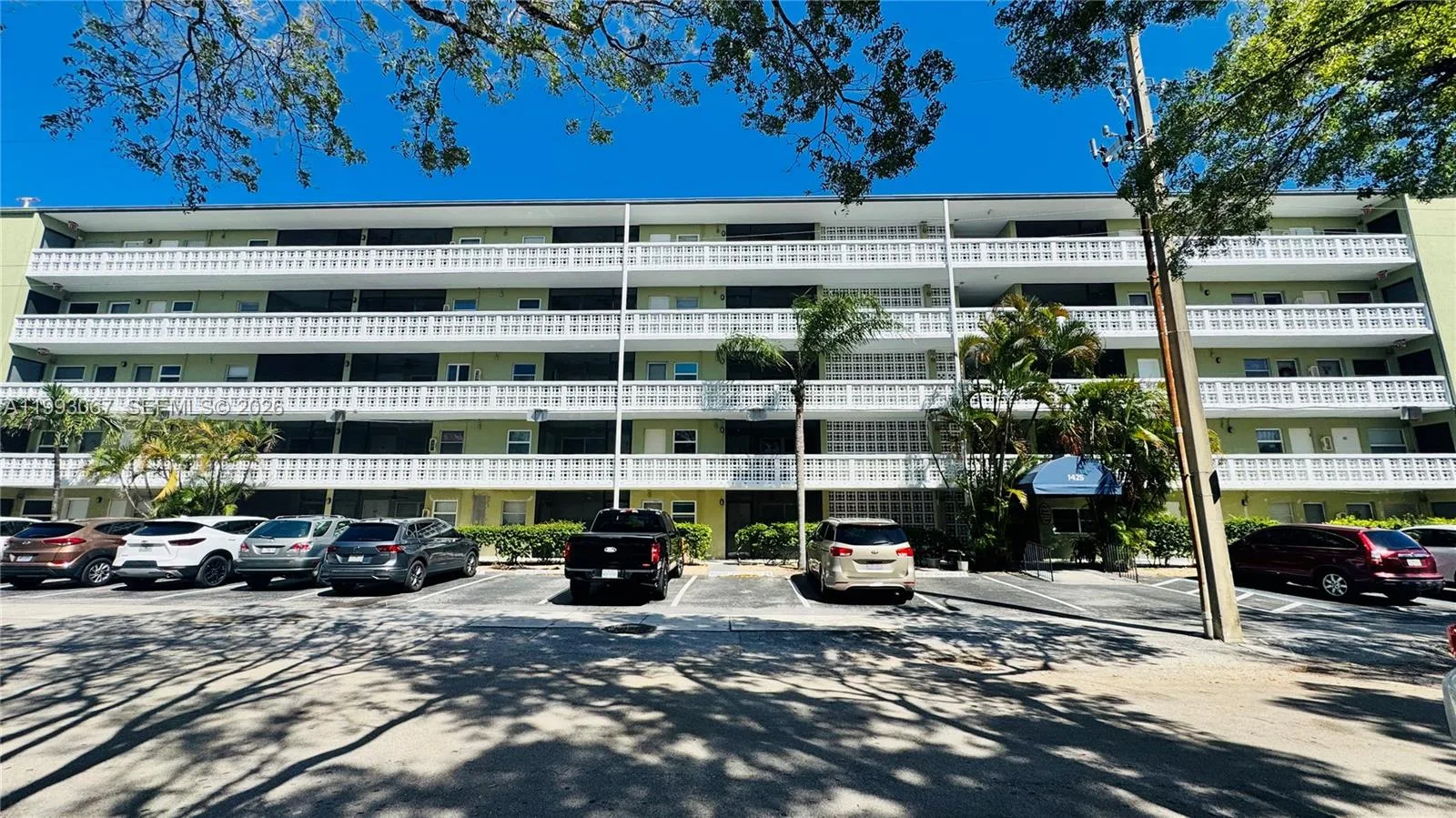 1425 Arthur # 514B, Hollywood, FL 33020 photo 4