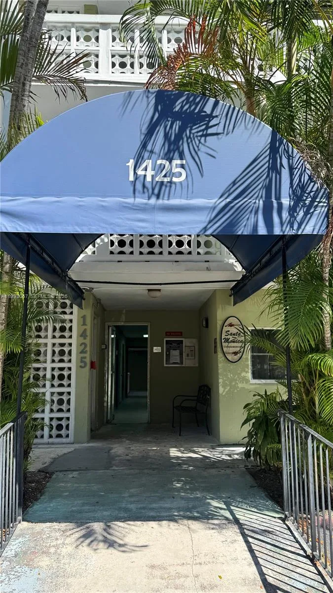 1425 Arthur # 514B, Hollywood, FL 33020 photo 6