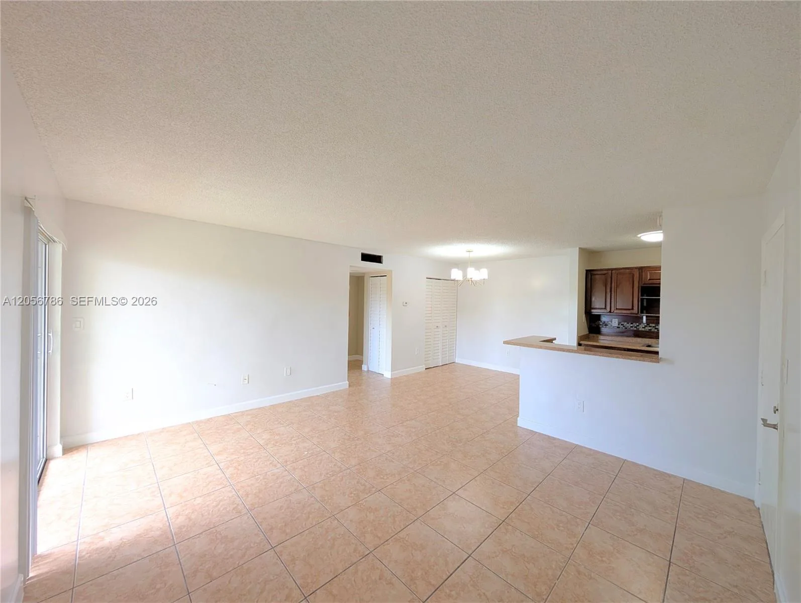 10765 SW 108th Ave # 303, Miami, FL 33176 photo 2