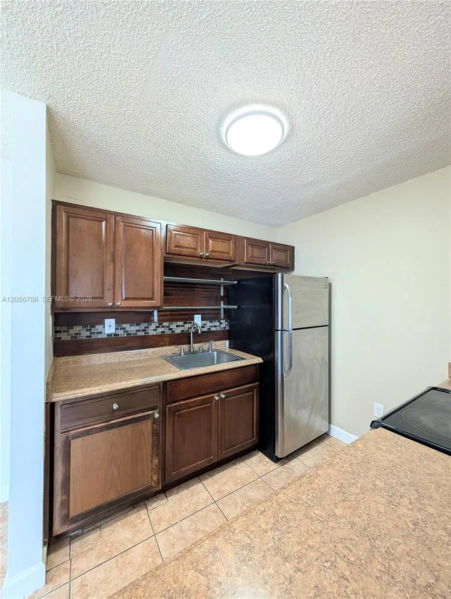 10765 SW 108th Ave # 303, Miami, FL 33176 photo 6