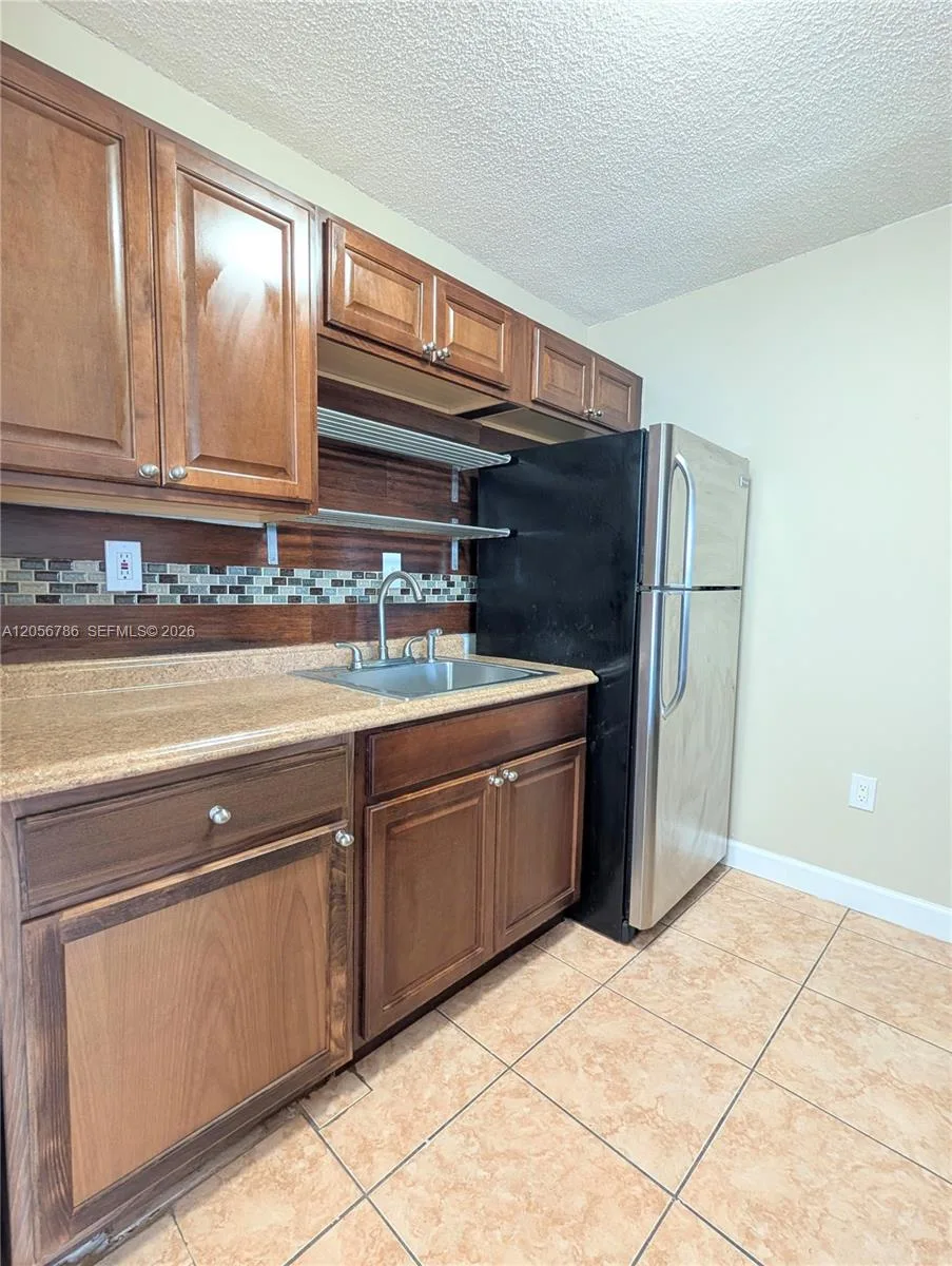 10765 SW 108th Ave # 303, Miami, FL 33176 photo 7