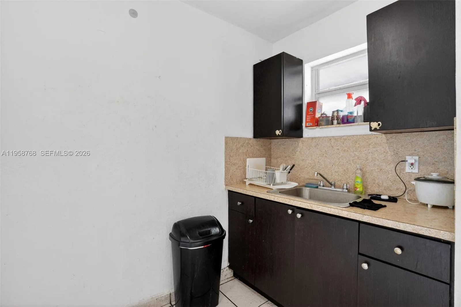 1736 NW 19th St, Miami, FL 33125 photo 12