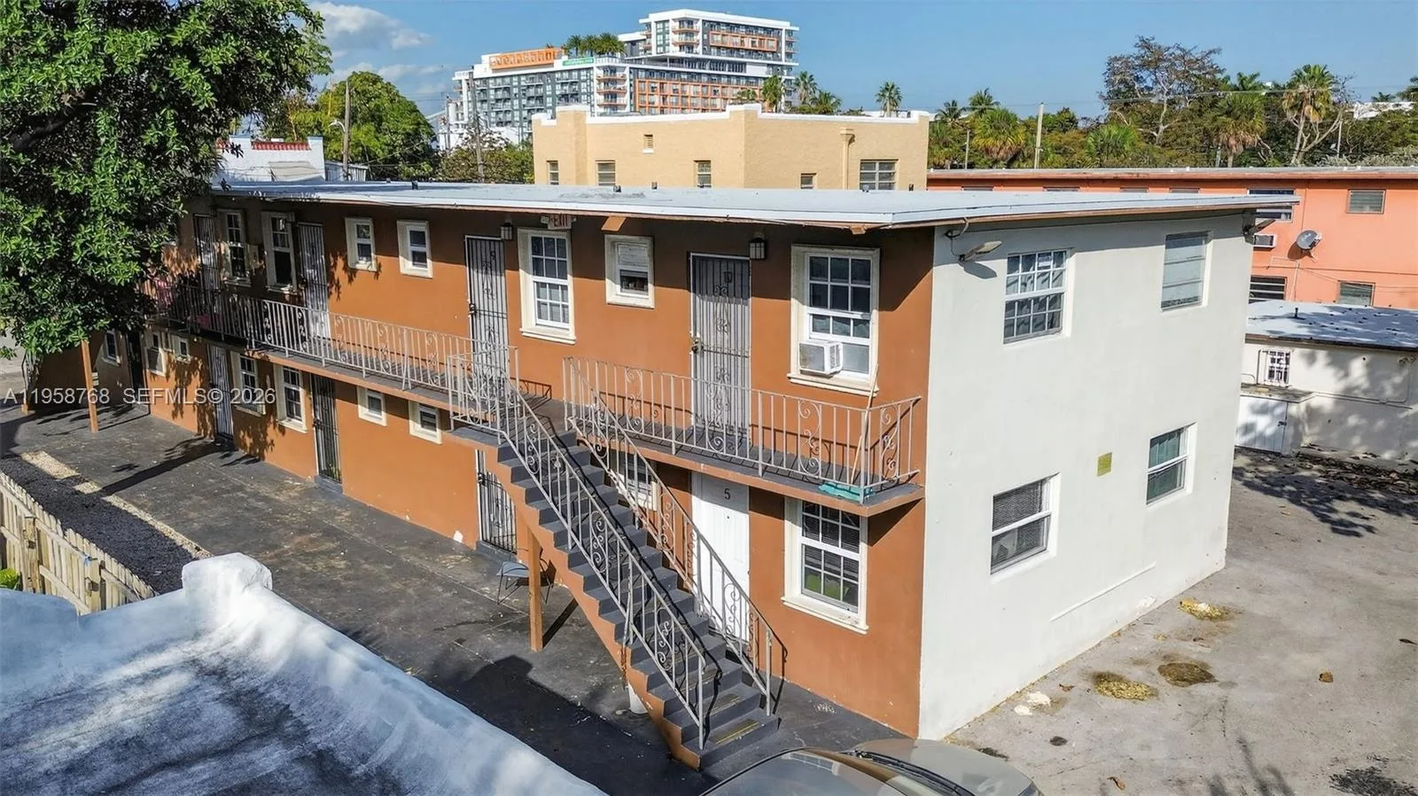 1736 NW 19th St, Miami, FL 33125 photo 3