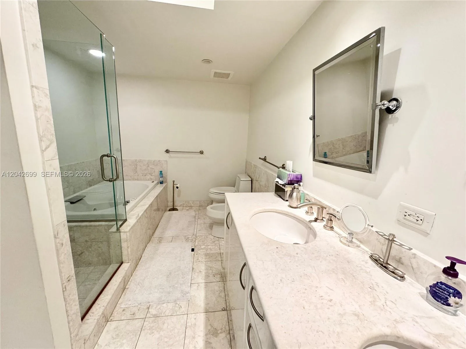 1331 Brickell Bay Dr # 406, Miami, FL 33131 photo 8
