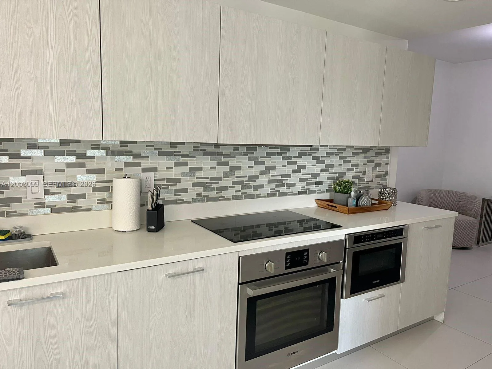 501 NE 31st St # 701, Miami, FL 33137 photo 4