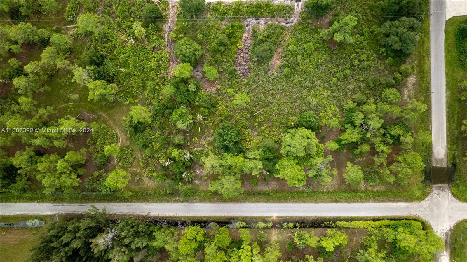 1615 & 1617 Jackson Ave, Lehigh Acres, FL 33972 photo 2