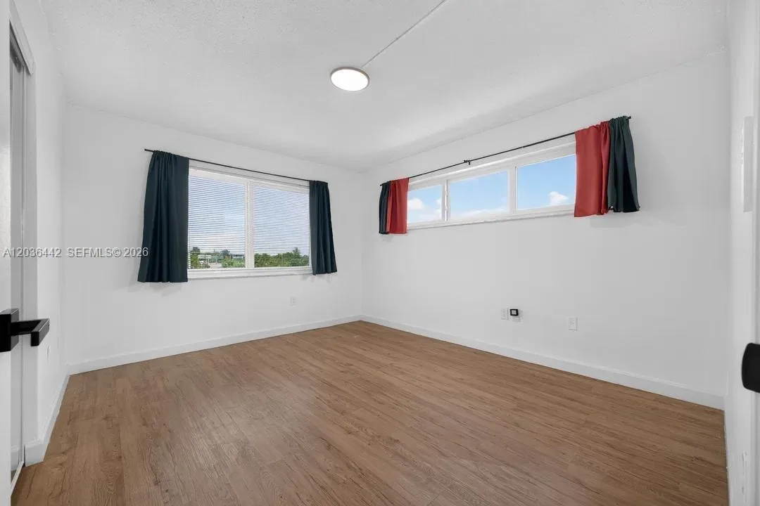 1101 NE 191st St # H401, Miami, FL 33179 photo 12