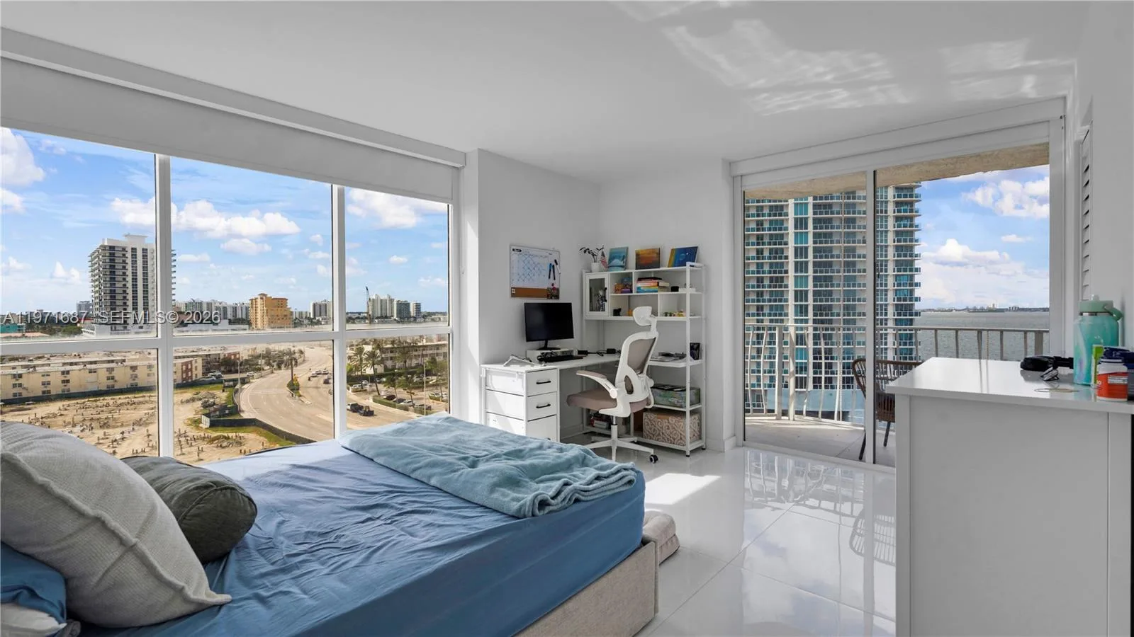 7601 E Treasure Dr # 1011, North Bay Village, FL 33141 photo 2