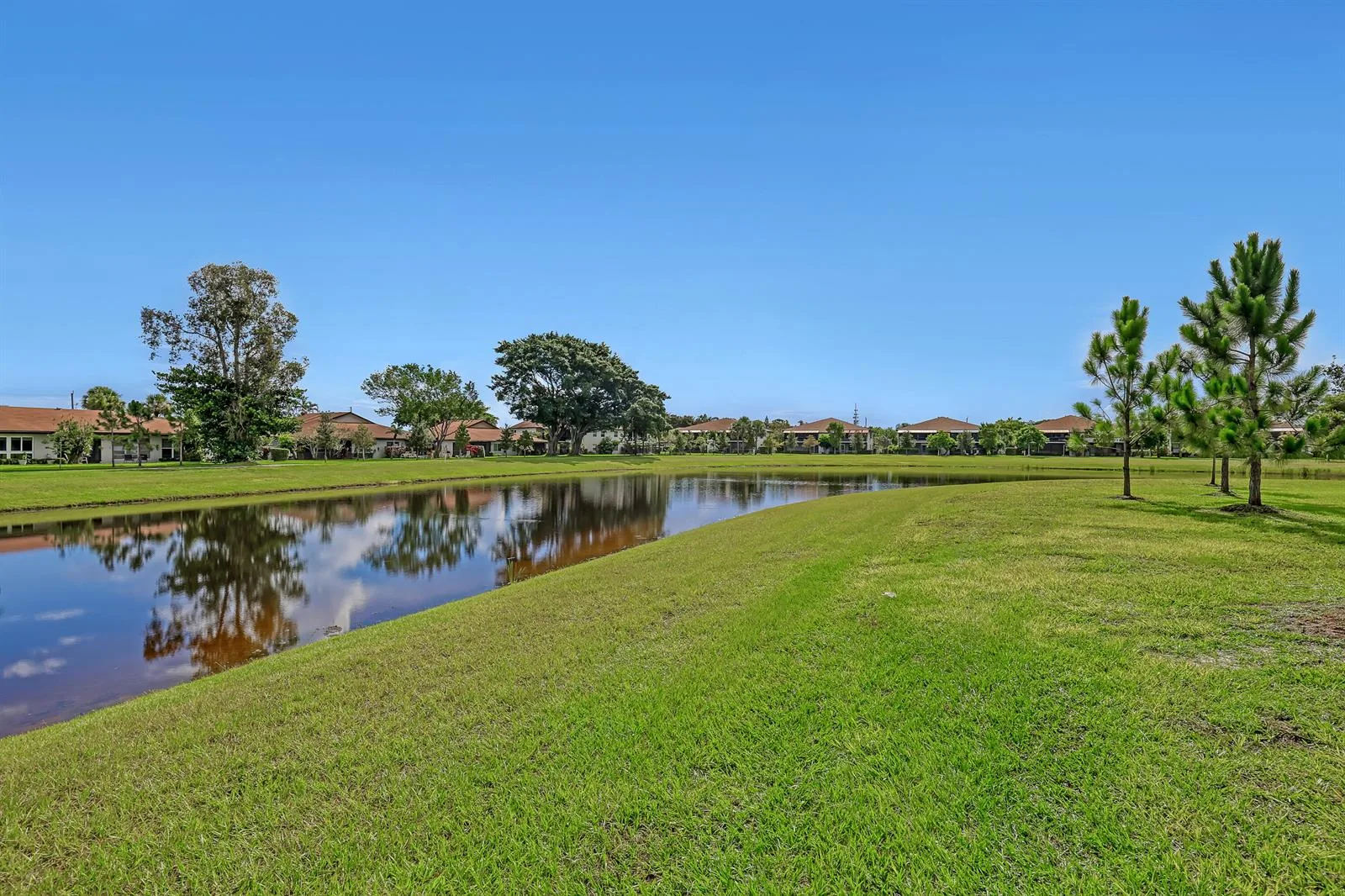 5620 Spindle Palm Court # E, Delray Beach, FL 33484