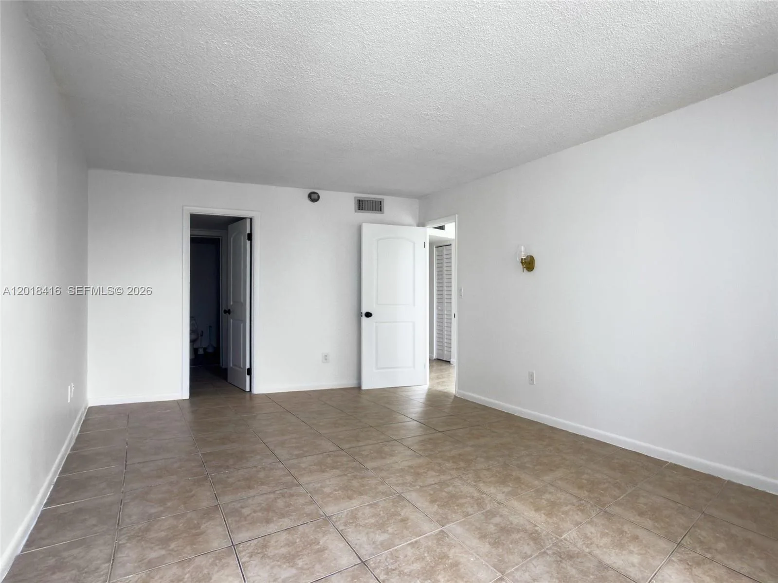 496 NW 165th St Rd # D-410, Miami, FL 33169 photo 6