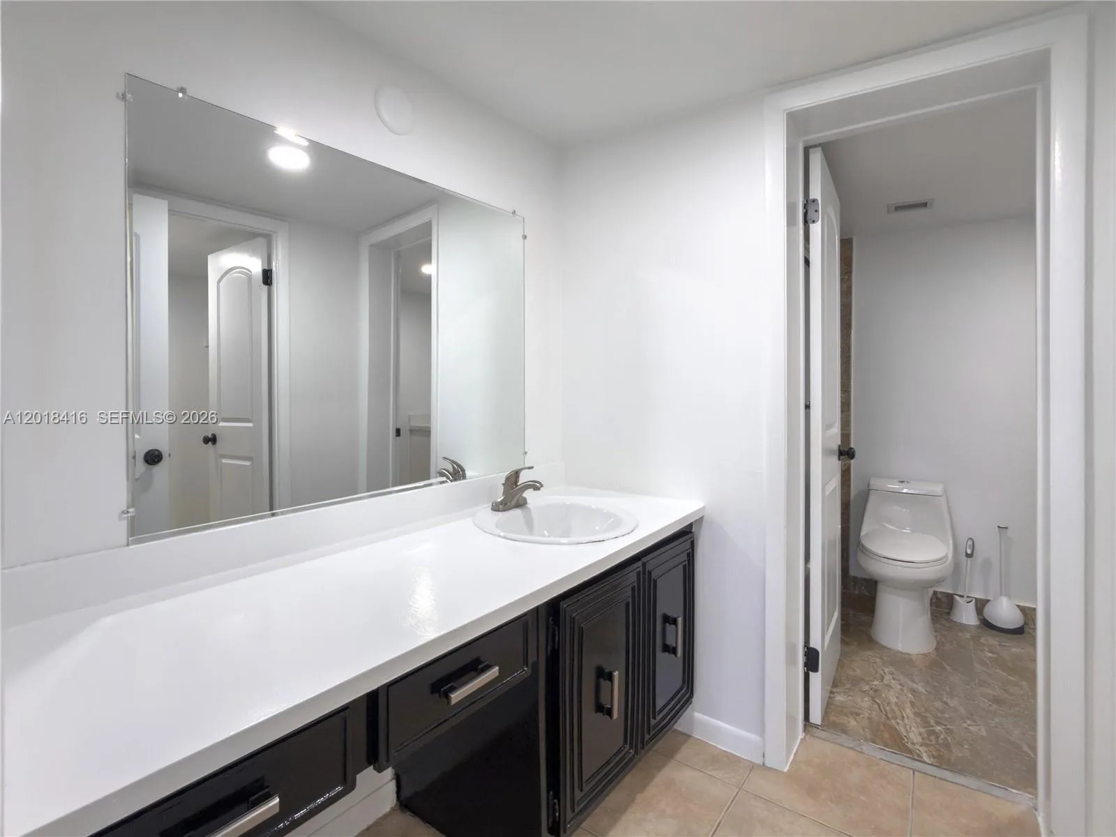 496 NW 165th St Rd # D-410, Miami, FL 33169 photo 8