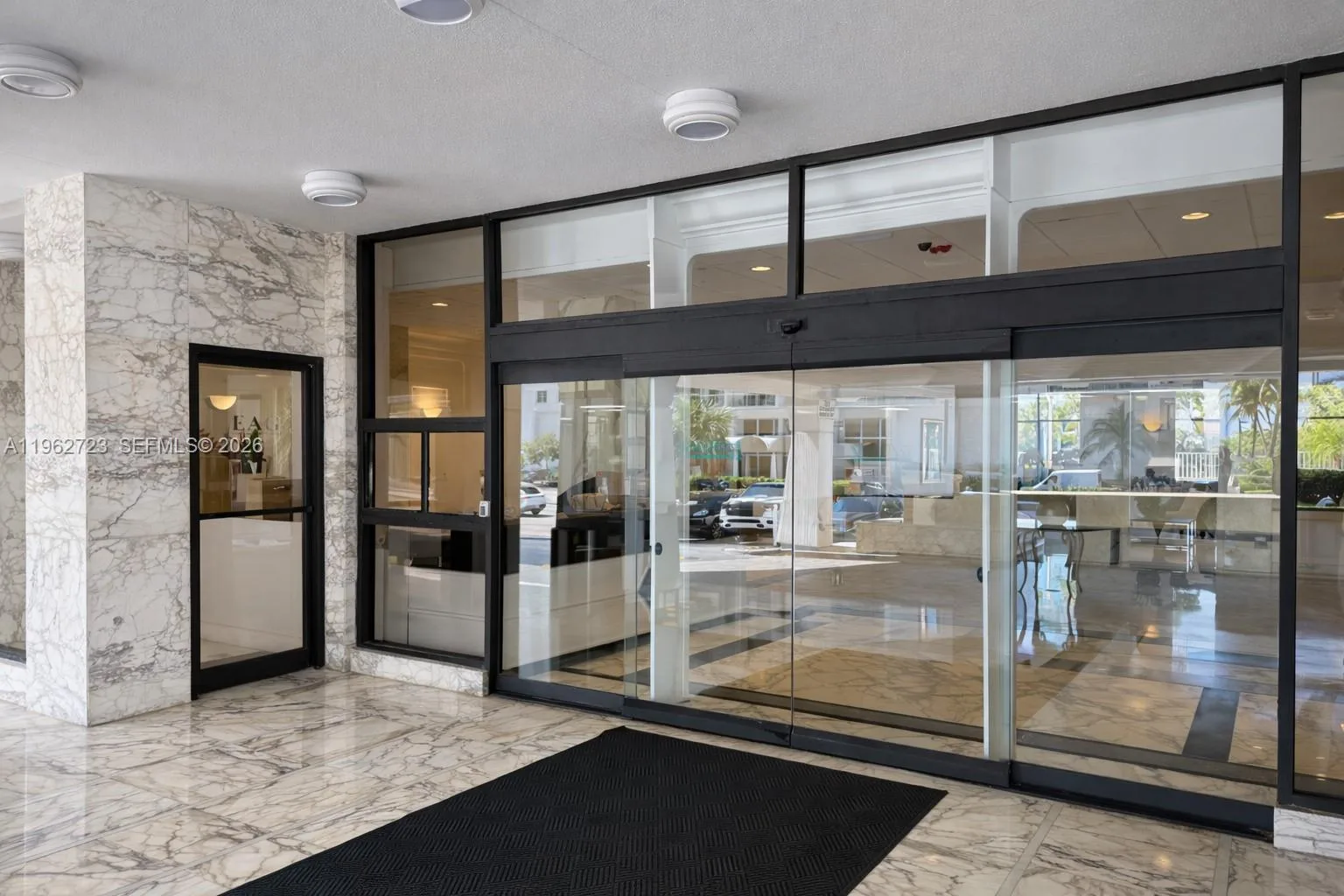 5700 Collins Ave # CU-1, Miami Beach, FL 33140 photo 2