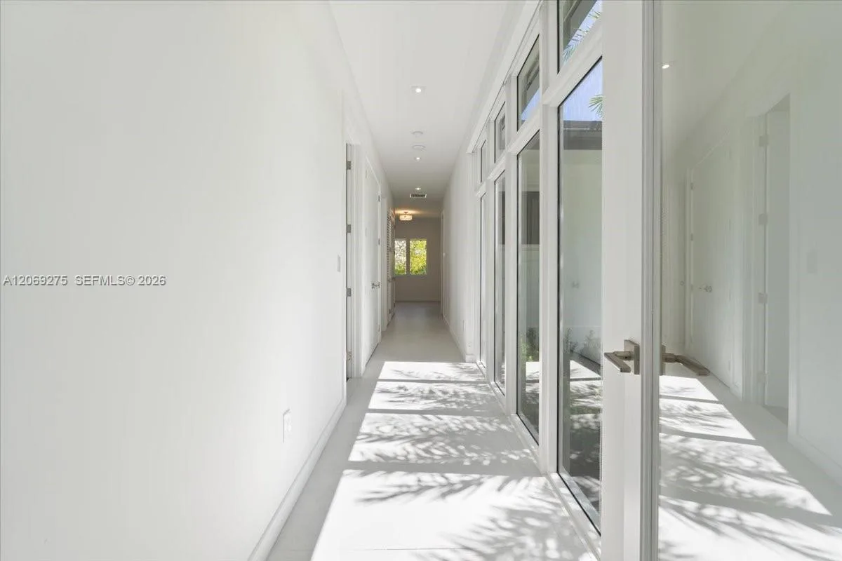 9025 SW 114th St, Miami, FL 33176 photo 13