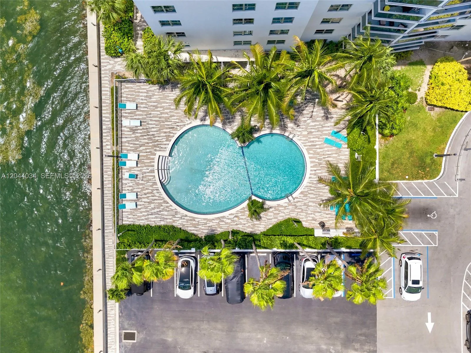 7501 E Treasure Dr # 2S, North Bay Village, FL 33141 photo 9