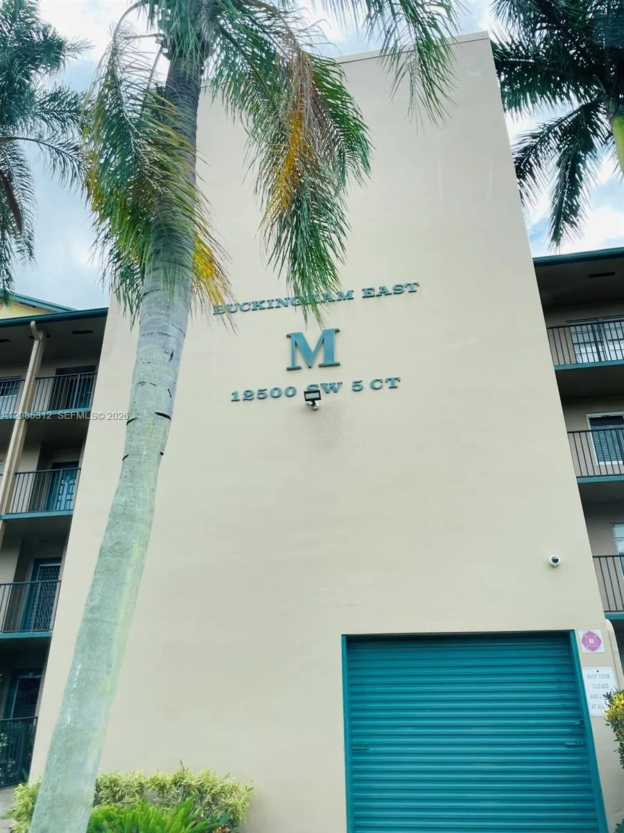12500 SW 5th Ct # 103M, Pembroke Pines, FL 33027
