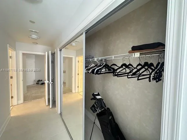3900 Island Blvd # B-303, Aventura, FL 33160 photo 11
