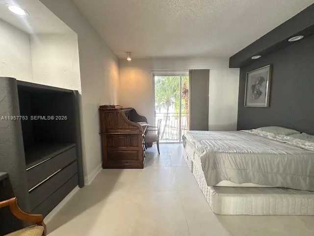 3900 Island Blvd # B-303, Aventura, FL 33160 photo 4