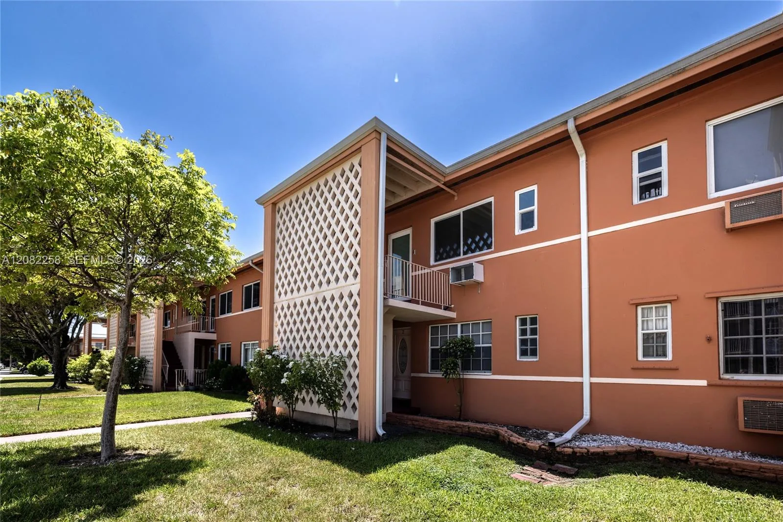 3550 SW 9th Ter # 8B, Miami, FL 33135