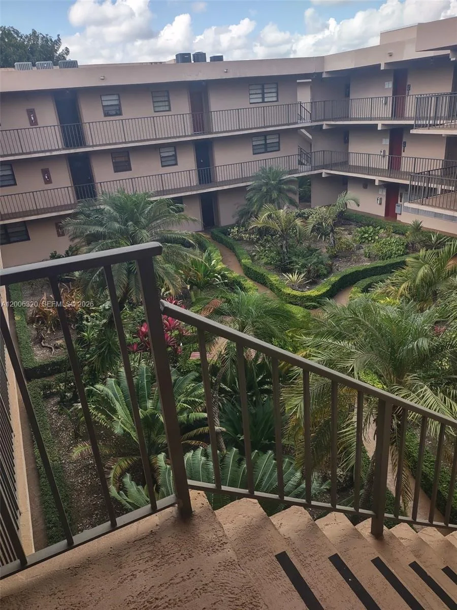 10625 SW 112th Ave # 301, Miami, FL 33176 photo 6