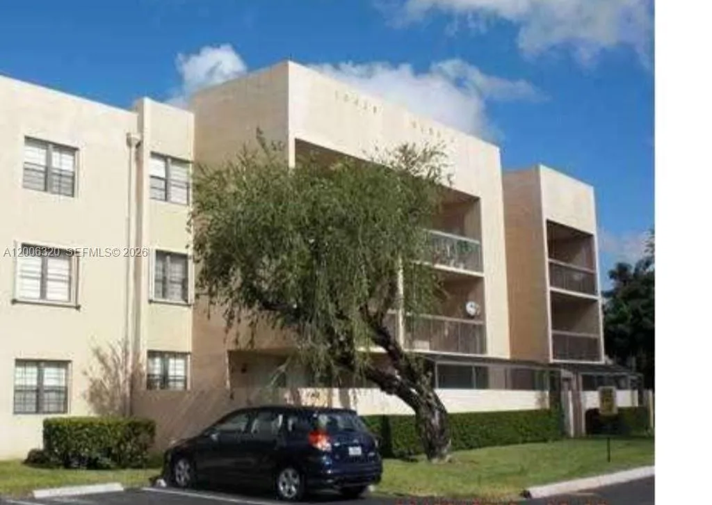 10625 SW 112th Ave # 301, Miami, FL 33176 photo 8
