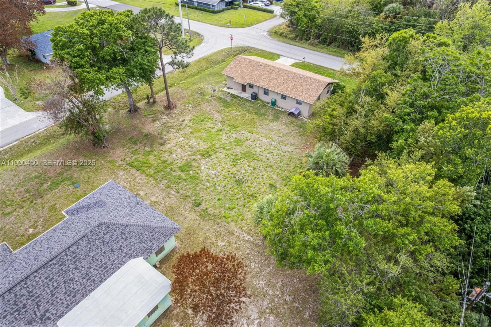 3804 Avenue M, Fort Pierce, FL 34947 photo 2